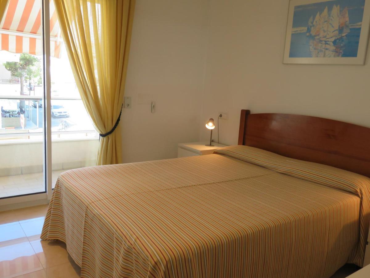 Apartamentos Las Brisas L'Estartit Exterior photo